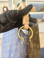 Louis Vuitton, Artsy, GM, Brown, Very Good - Image 7