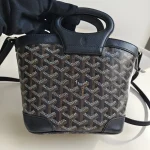 Goyard, Beluga Mini Bag , Mini, Black, Like New - Image 3