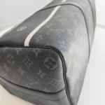 Louis Vuitton, Lv x Fragment Keepall Bandoulière , 45, Black, Very Very  Good - Image 18