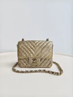 Chanel, Square Classic Single Flap Bag, 7", Gold, Very Very  Good - Image 3
