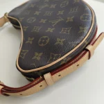 Louis Vuitton, Croissant, MM, Brown, Very Very  Good - Image 12