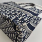 Dior, Book Tote , Medium, Blue, Very Good - 图片 9