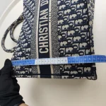 Dior, Book Tote , Medium, Blue, Very Good - 图片 40