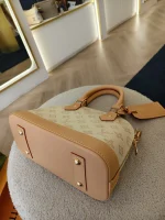 Louis Vuitton, Alma BB , BB, Cream, Very Like New - Image 9