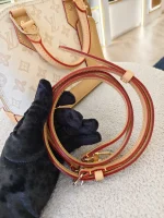 Louis Vuitton, Alma BB , BB, Cream, Very Like New - Image 22