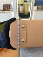 Louis Vuitton, Alma BB , BB, Cream, Very Like New - Image 29