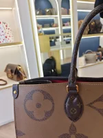 Louis Vuitton, On The Go, GM, Brown, Very Very  Good - Image 14
