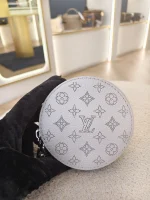 Louis Vuitton, Bella Mahina, , Gray, Very Very  Good - Image 32
