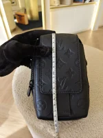 Louis Vuitton, Monogram  Shadow Phone Pouch NM, , Black, Very Very  Good - Image 20