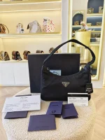 Prada, Re-Edition 2000, , Black, Very Very  Good - Image 3
