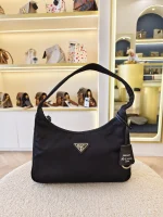 Prada, Re-Edition 2000, , Black, Very Very  Good - Image 6