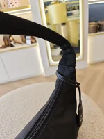 Prada, Re-Edition 2000, , Black, Very Very  Good - Image 24