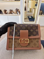 Louis Vuitton, Dauphine, MM, Brown, Very Good - Image 31
