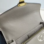 Louis Vuitton, Pochette Metis East West, , Beige, Very Like New - Image 16