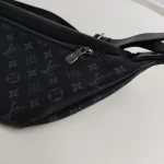 Louis Vuitton, Discovery Bumbag, PM, Black, Very Good - Image 11
