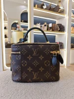 Louis Vuitton, Vanity PM, PM, Brown, Like New - Image 5