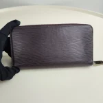 Louis Vuitton, Zippy Wallet, , Black, Very Good - Image 6