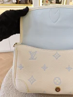 Louis Vuitton, Diane Bicolor, PM, White, Like New - Image 28