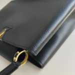 Louis Vuitton, Capucines, GM, Black, Very Very  Good - Image 7