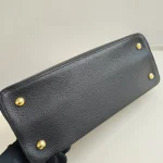 Louis Vuitton, Capucines, GM, Black, Very Very  Good - Image 15