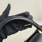 Louis Vuitton, Capucines, GM, Black, Very Very  Good - Image 20