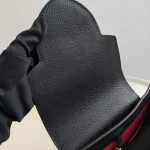 Louis Vuitton, Capucines, GM, Black, Very Very  Good - Image 28