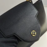 Louis Vuitton, Capucines, GM, Black, Very Very  Good - Image 34