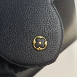 Louis Vuitton, Capucines, GM, Black, Very Very  Good - Image 35