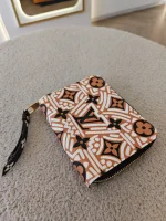 Louis Vuitton, Crafty Zippy Coin Purse, , Cream, Like New - Image 17