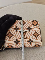 Louis Vuitton, Crafty Zippy Coin Purse, , Cream, Like New - Image 30