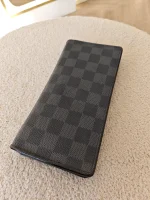 Louis Vuitton, Brazza Wallet, , Black, Good - Image 12