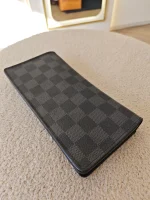 Louis Vuitton, Brazza Wallet, , Black, Good - Image 14