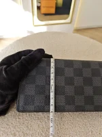 Louis Vuitton, Brazza Wallet, , Black, Good - Image 30