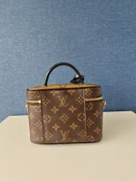 Louis Vuitton, Vanity PM, PM, Brown, Like New - Image 3
