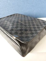 Louis Vuitton, District , MM, Black, Very Good - Image 17
