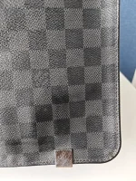 Louis Vuitton, District , MM, Black, Very Good - Image 21