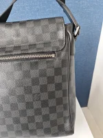 Louis Vuitton, District , MM, Black, Very Good - Image 23