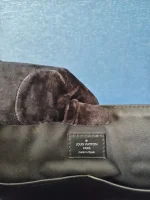 Louis Vuitton, District , MM, Black, Very Good - Image 39