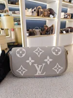 Louis Vuitton, Ivy WOC, , Grey, Very Like New - Image 7