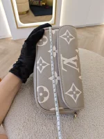Louis Vuitton, Ivy WOC, , Grey, Very Like New - Image 22