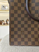 Louis Vuitton, Damier Ebene Sac Plat Tote Bag, PM, Brown, Very Good - Image 13