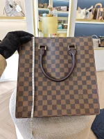 Louis Vuitton, Damier Ebene Sac Plat Tote Bag, PM, Brown, Very Good - Image 32