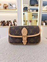 Louis Vuitton, Diane, Nano, Brown, Very Like New - Image 4