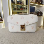 Louis Vuitton, Pochette Metis East West, , White, Very Very  Good - Image 2