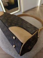 Louis Vuitton, Louis Vuitton Beverly MM Shoulder Bag, MM, Brown, Very Good - Image 22