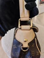 Louis Vuitton, Louis Vuitton Beverly MM Shoulder Bag, MM, Brown, Very Good - Image 23