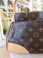 Louis Vuitton, Louis Vuitton Beverly MM Shoulder Bag, MM, Brown, Very Good - Image 43