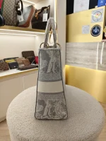 Dior, Lady D-Lite Bag, Large, Grey, Very Very  Good - Image 7