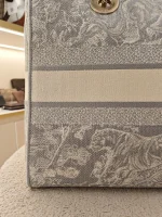 Dior, Lady D-Lite Bag, Large, Grey, Very Very  Good - Image 16
