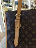 Louis Vuitton, Popincourt Haut , , Brown, Very Very  Good - Image 8
